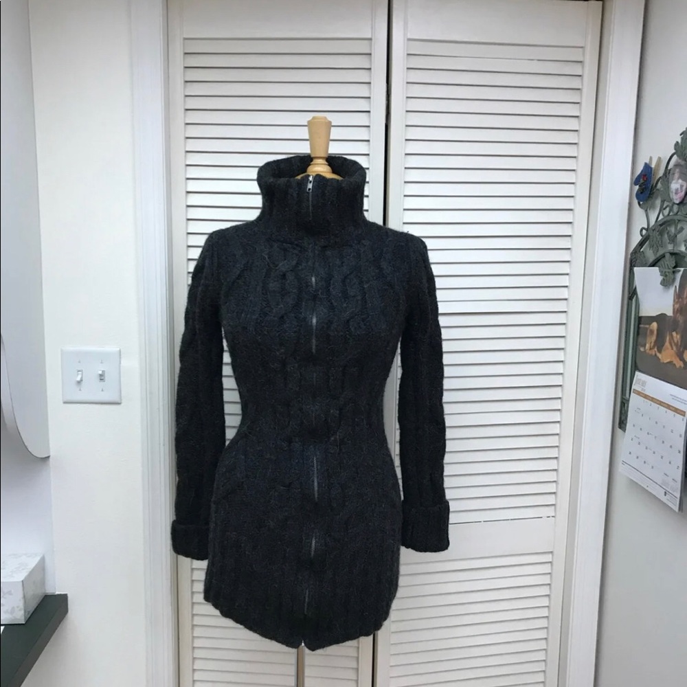 Super warm sweater coat. Aeve, hand knit in Peru